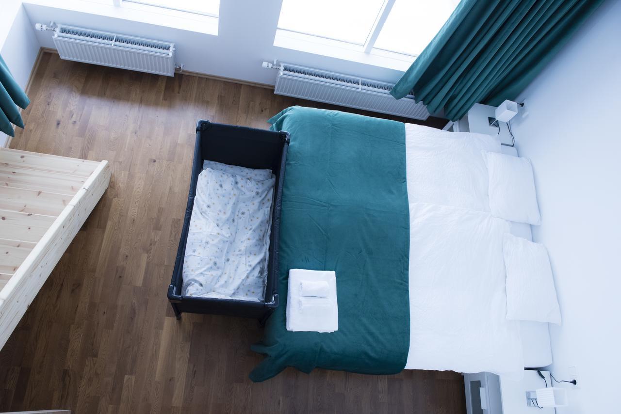 Media Luna Guesthouse Сейдисфьордюр Экстерьер фото