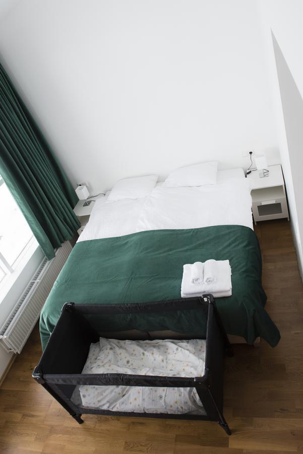 Media Luna Guesthouse Сейдисфьордюр Экстерьер фото