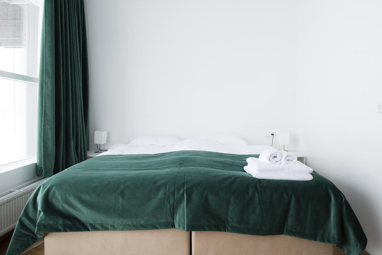 Media Luna Guesthouse Сейдисфьордюр Экстерьер фото
